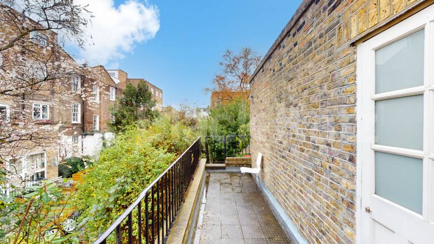 Exceptional Four-Bed Home with Refined Interiors & Outdoor Spaces Baptist Gardens, Kentish Town